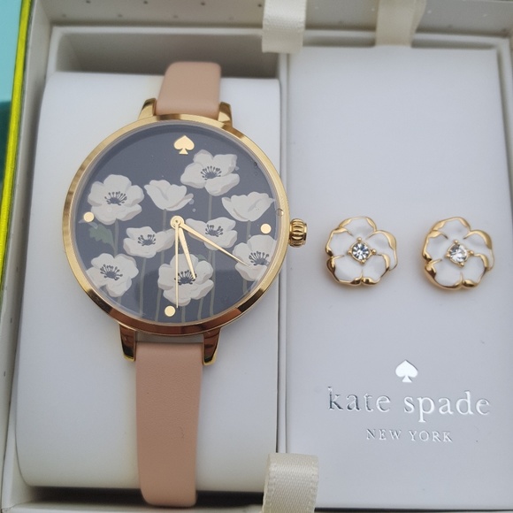 metro vachetta leather hybrid watch